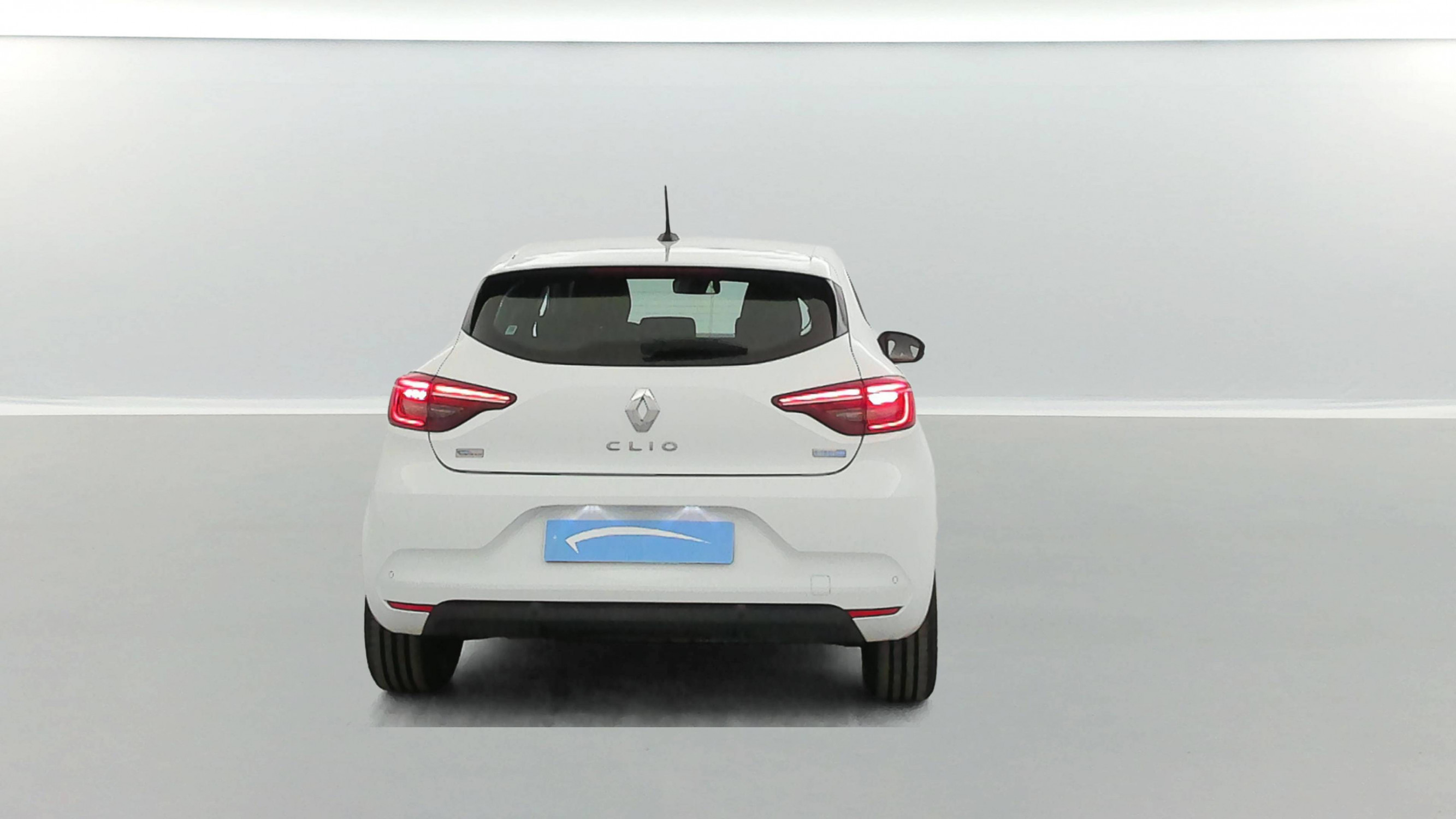 Vente en ligne Renault Clio 5 Clio E-Tech 140 - 21 au prix de 15 490 €