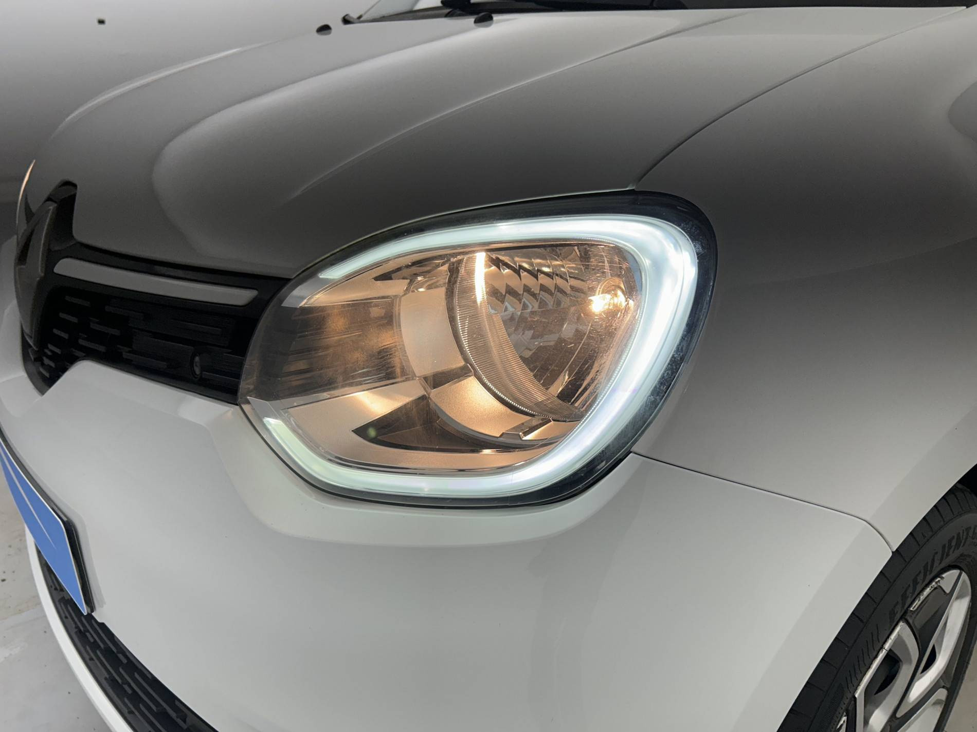 Vente en ligne Renault Twingo 3  SCe 65 - 21 au prix de 10 990 €