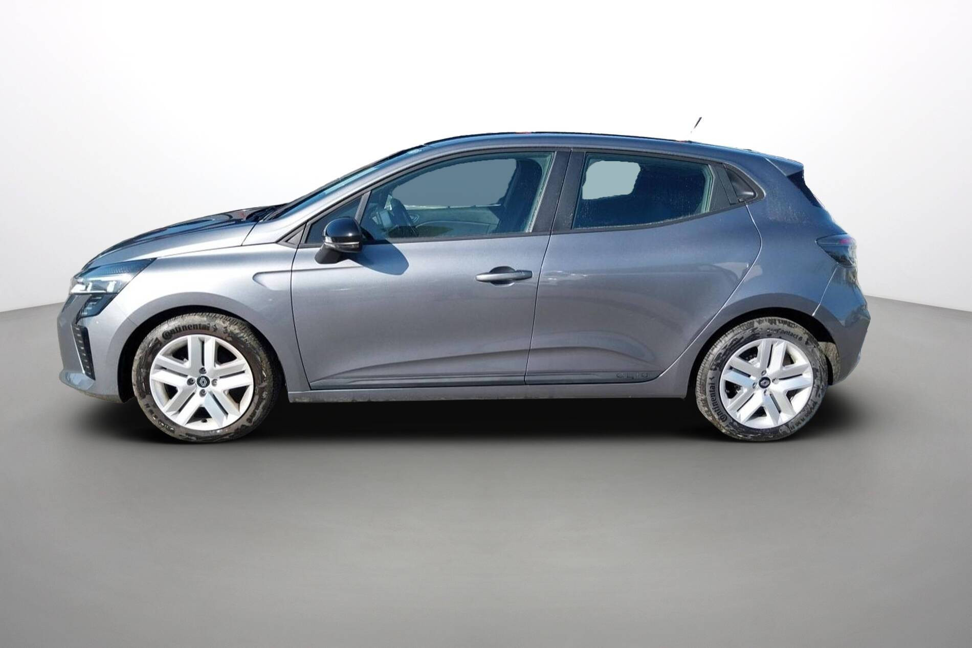 Vente en ligne Renault Clio 5 Clio TCe 90 au prix de 15 990 €