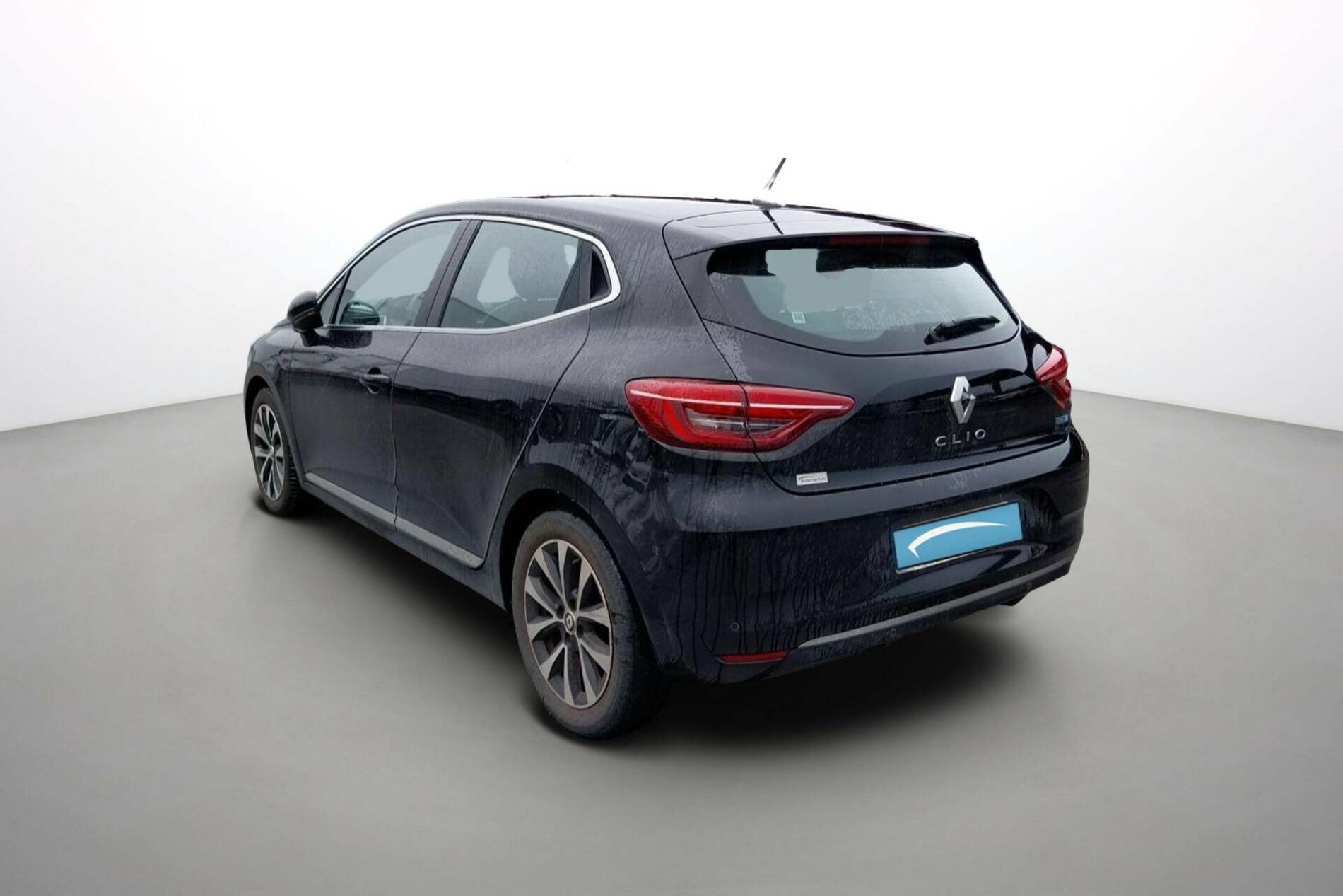 Vente en ligne Renault Clio 5 Clio E-Tech 140 au prix de 16 890 €