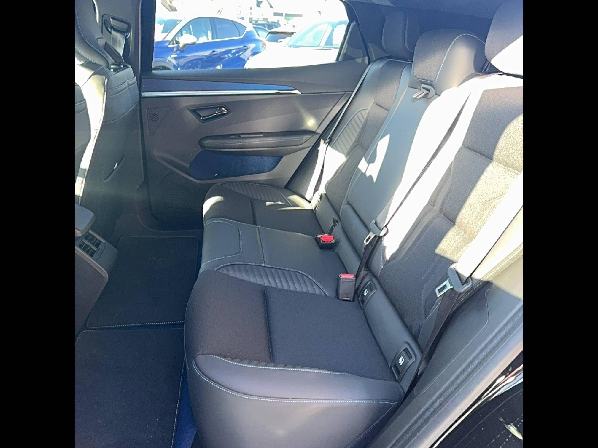 Vente en ligne Renault Scenic E-Tech  220 ch grande autonomie au prix de 47 900 €