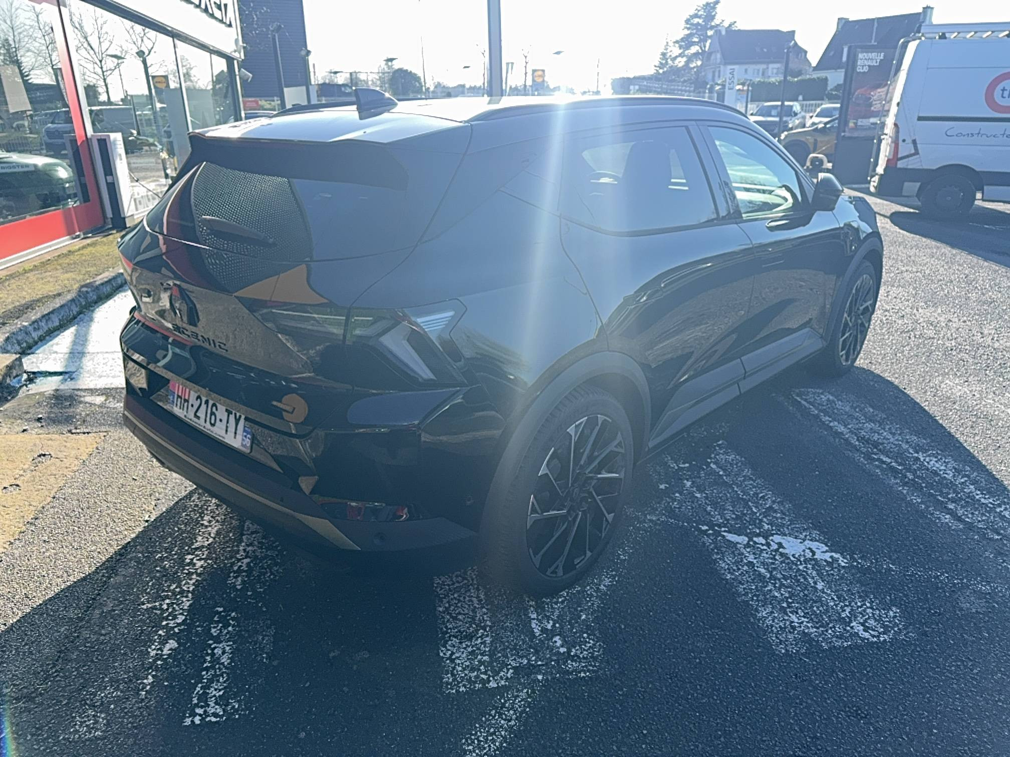 Vente en ligne Renault Scenic E-Tech  220 ch grande autonomie au prix de 47 900 €