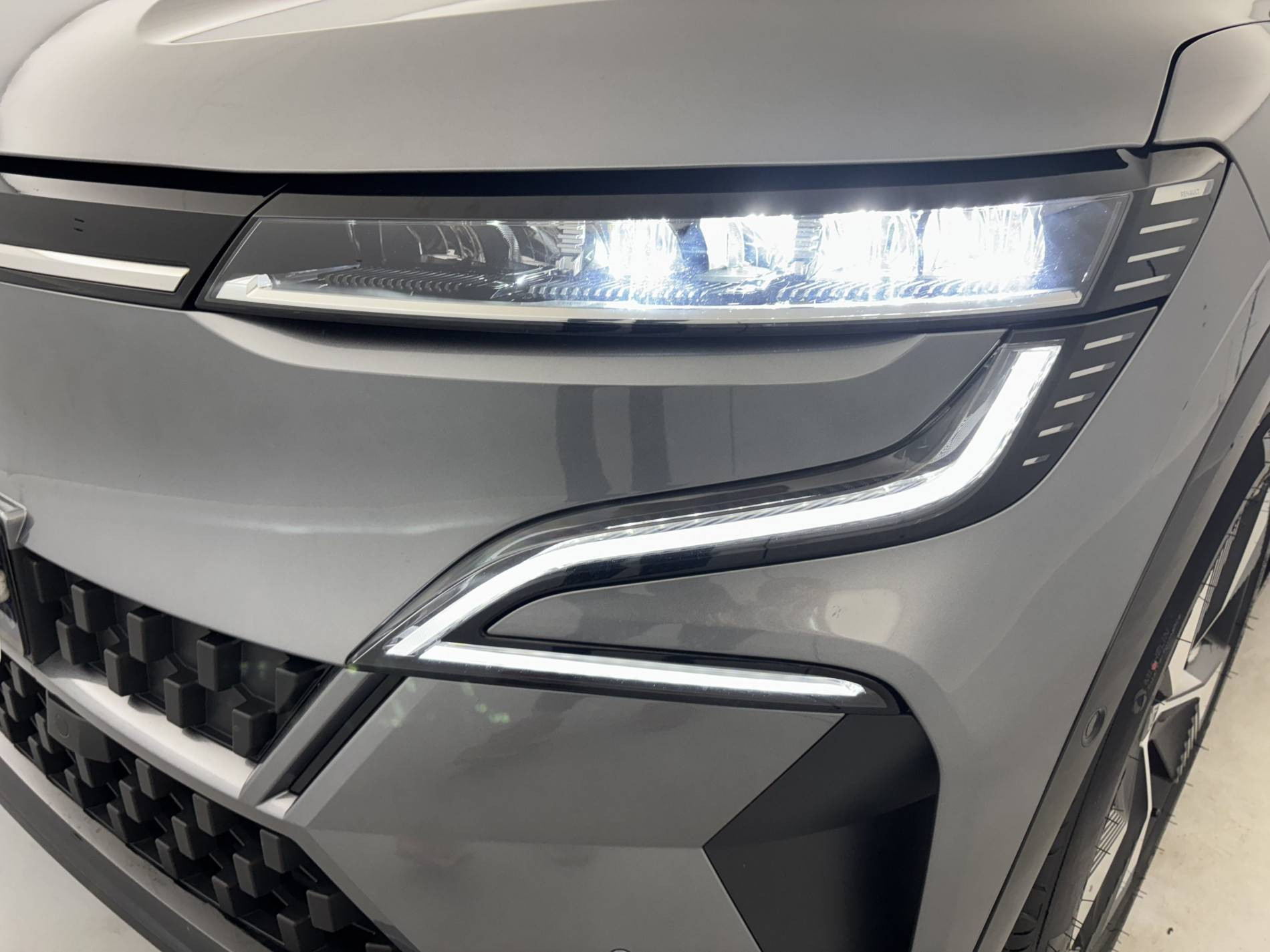 Vente en ligne Renault Megane E-Tech  EV40 130ch standard charge au prix de 21 990 €