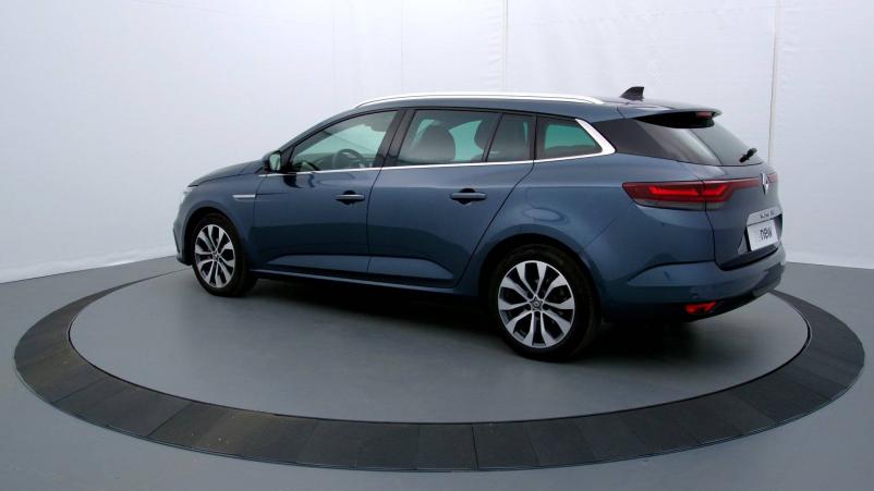 Vente en ligne Renault Megane 4  Blue dCi 115 EDC au prix de 23 990 €