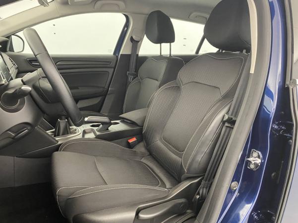 Vente en ligne Renault Megane 4 Estate Mégane IV Estate Blue dCi 115 au prix de 15 990 €