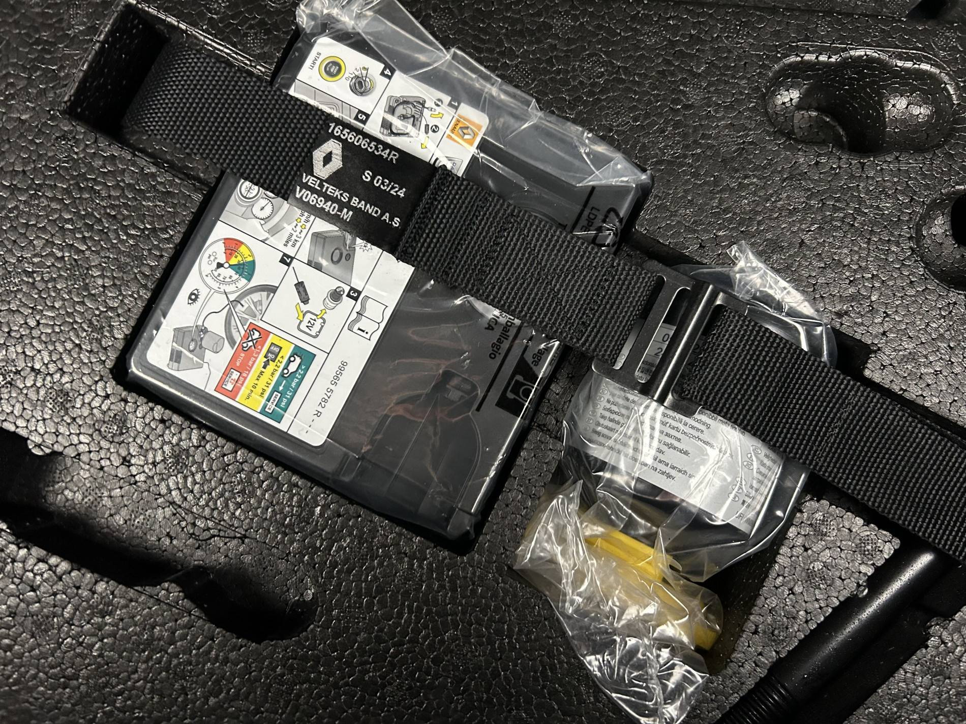 Vente en ligne Renault Clio 5 Clio E-Tech full hybrid 145 au prix de 22 370 €