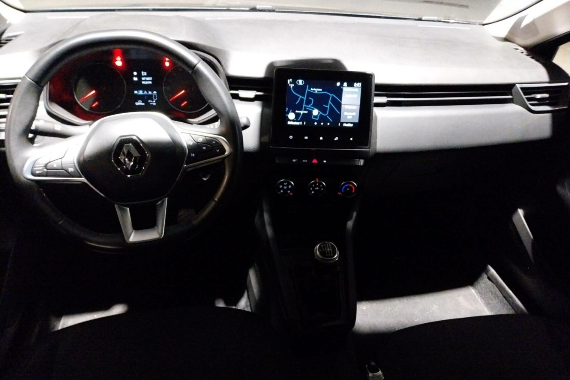 Vente en ligne Renault Clio 5 Clio TCe 90 - 21N au prix de 13 390 €