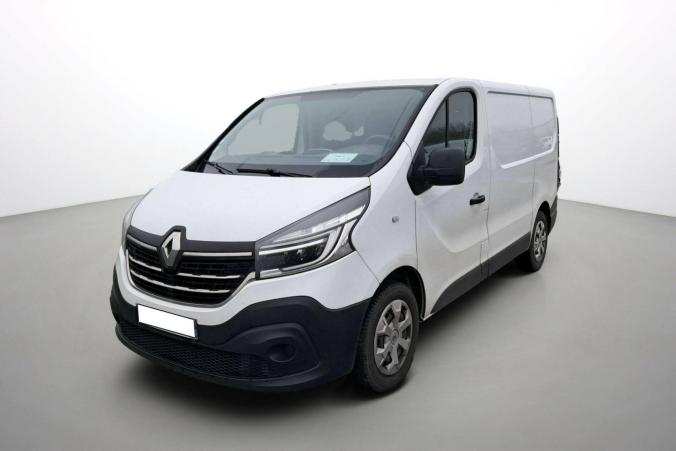 Vente en ligne Renault Trafic 3 Fourgon TRAFIC FGN L1H1 1000 KG DCI 120 au prix de 16 390 €