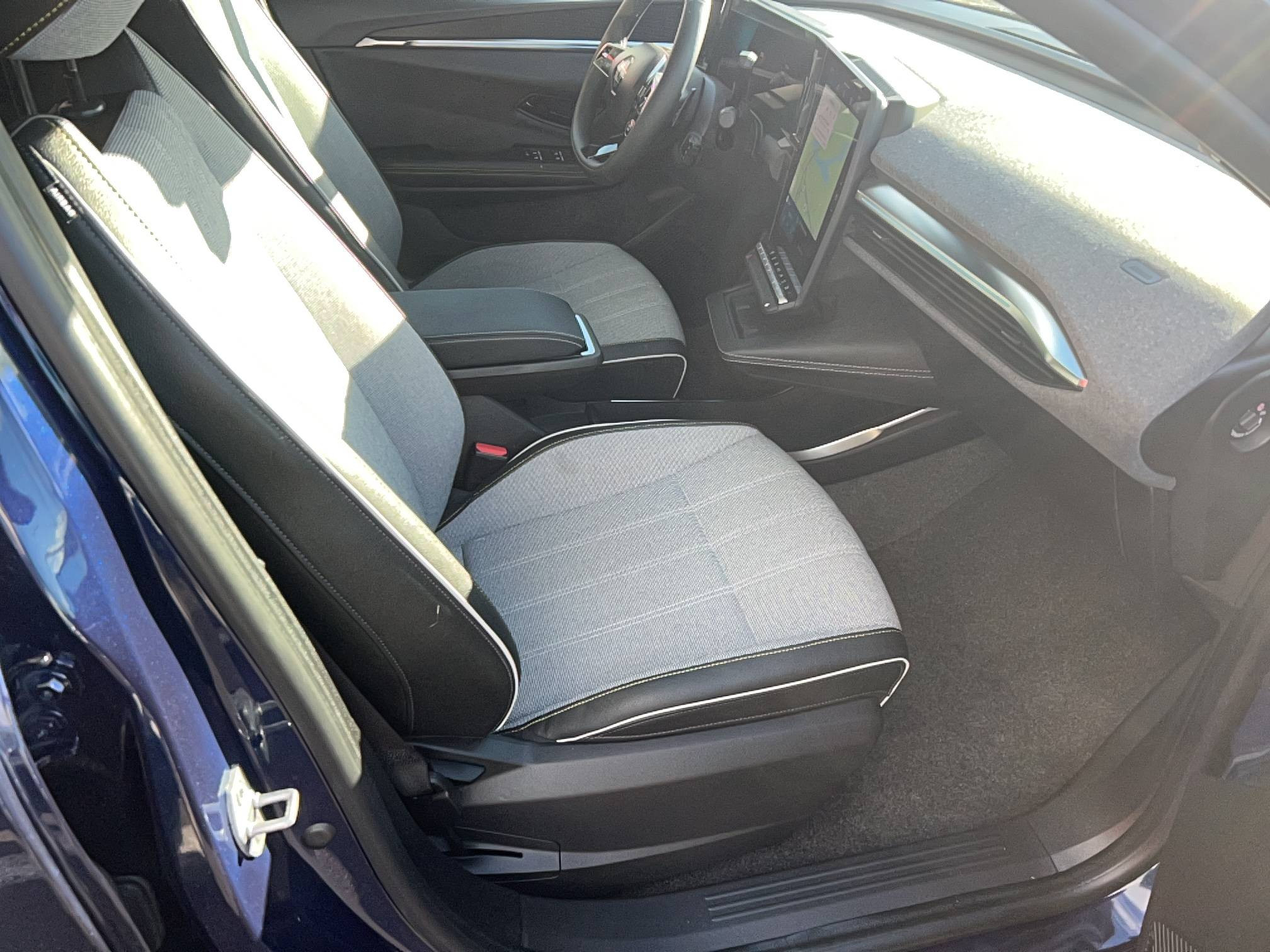 Vente en ligne Renault Scenic E-Tech  220 ch grande autonomie au prix de 37 390 €