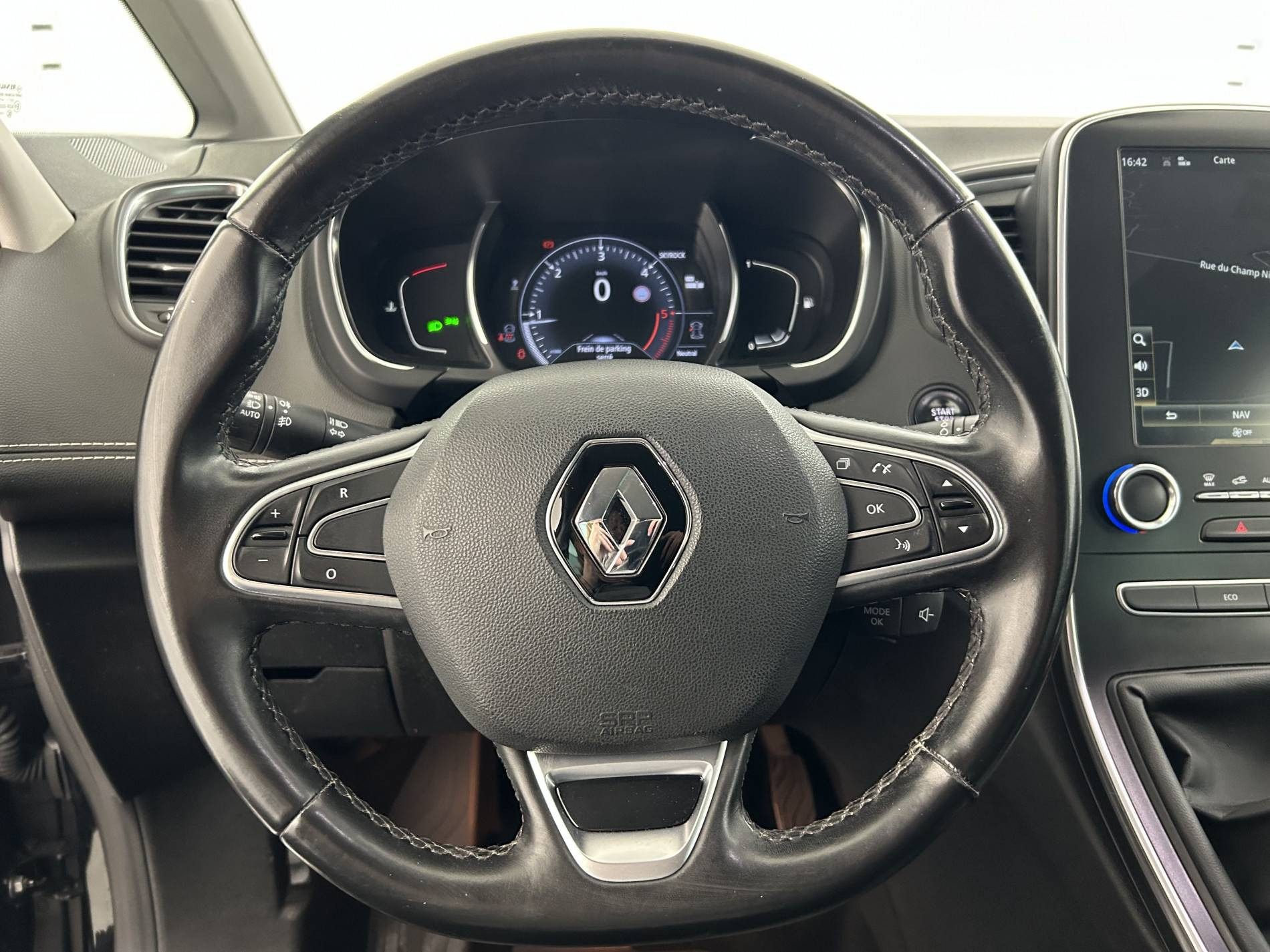 Vente en ligne Renault Grand Scenic 4 Grand Scenic dCi 130 Energy au prix de 14 370 €