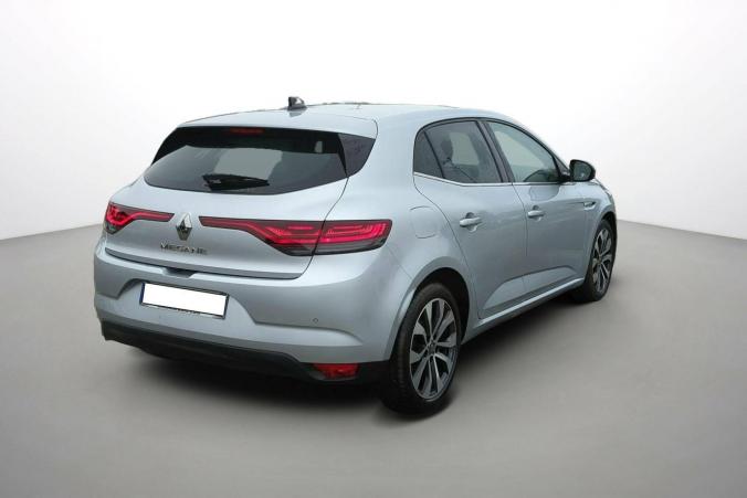 Vente en ligne Renault Megane 4  TCe 140 EDC au prix de 21 990 €