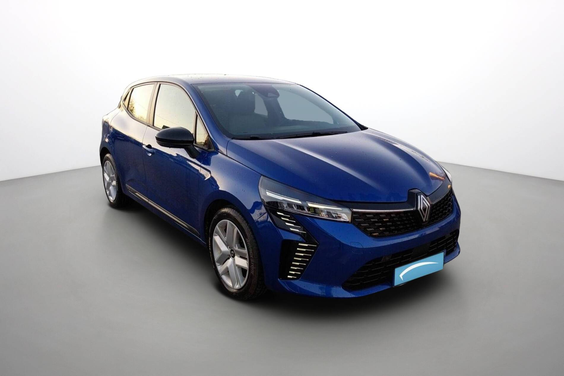 Vente en ligne Renault Clio 5 Clio TCe 90 au prix de 15 990 €