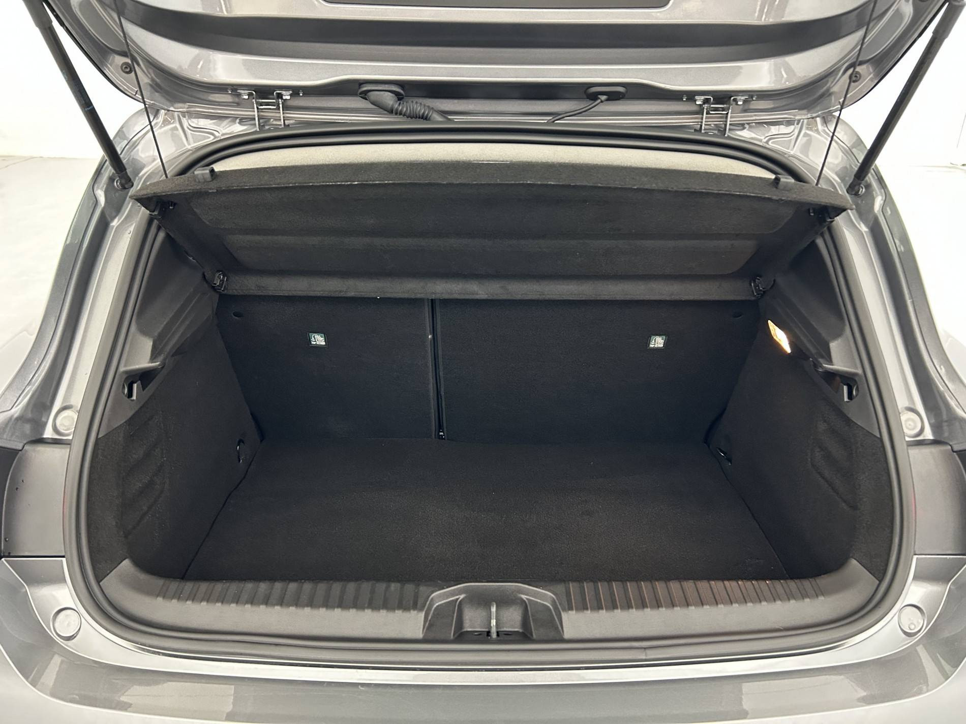 Vente en ligne Renault Clio 5 Clio E-Tech full hybrid 145 ch GSR2 au prix de 20 590 €