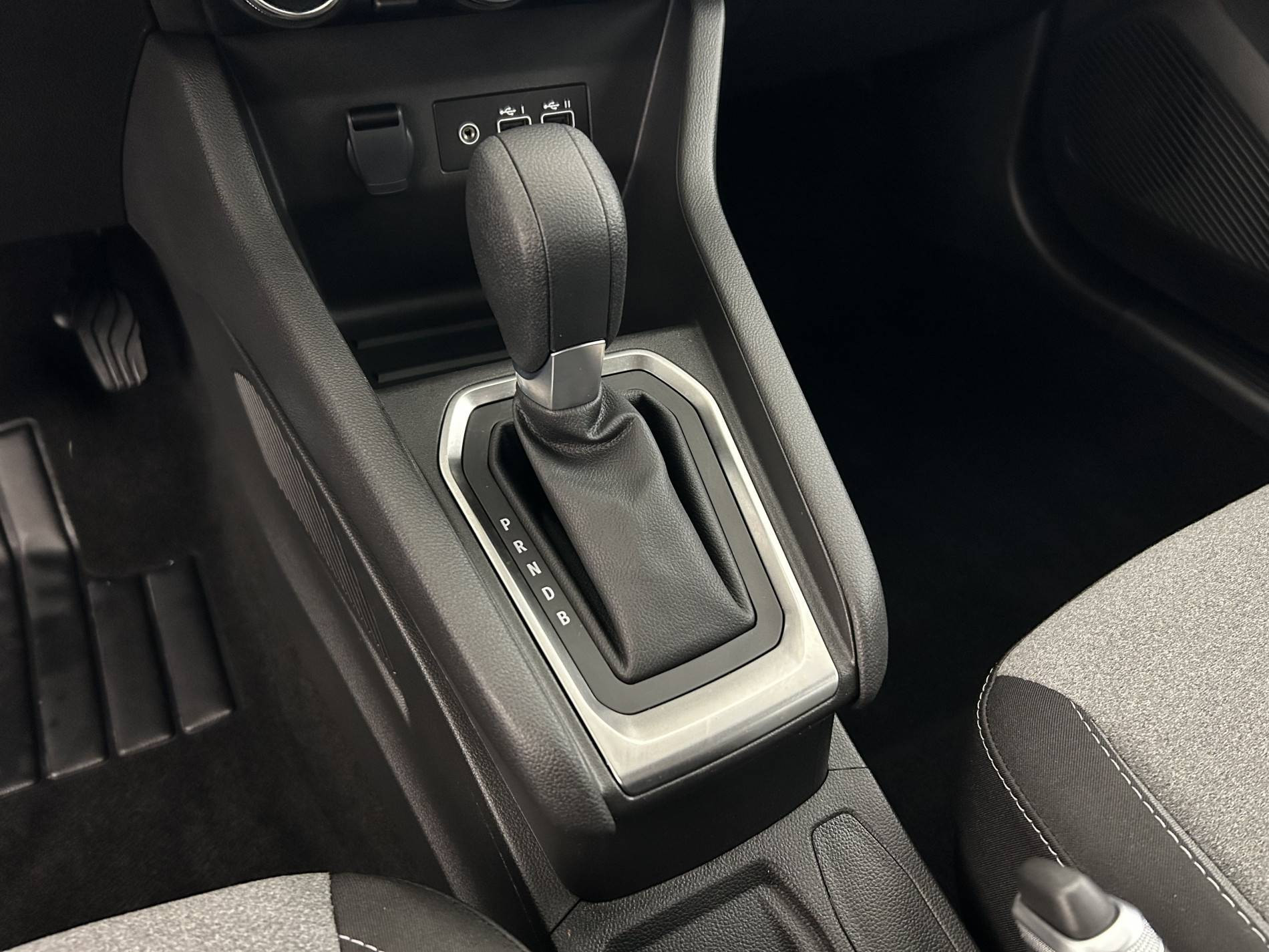 Vente en ligne Renault Clio 5 Clio E-Tech full hybrid 145 ch GSR2 au prix de 20 590 €