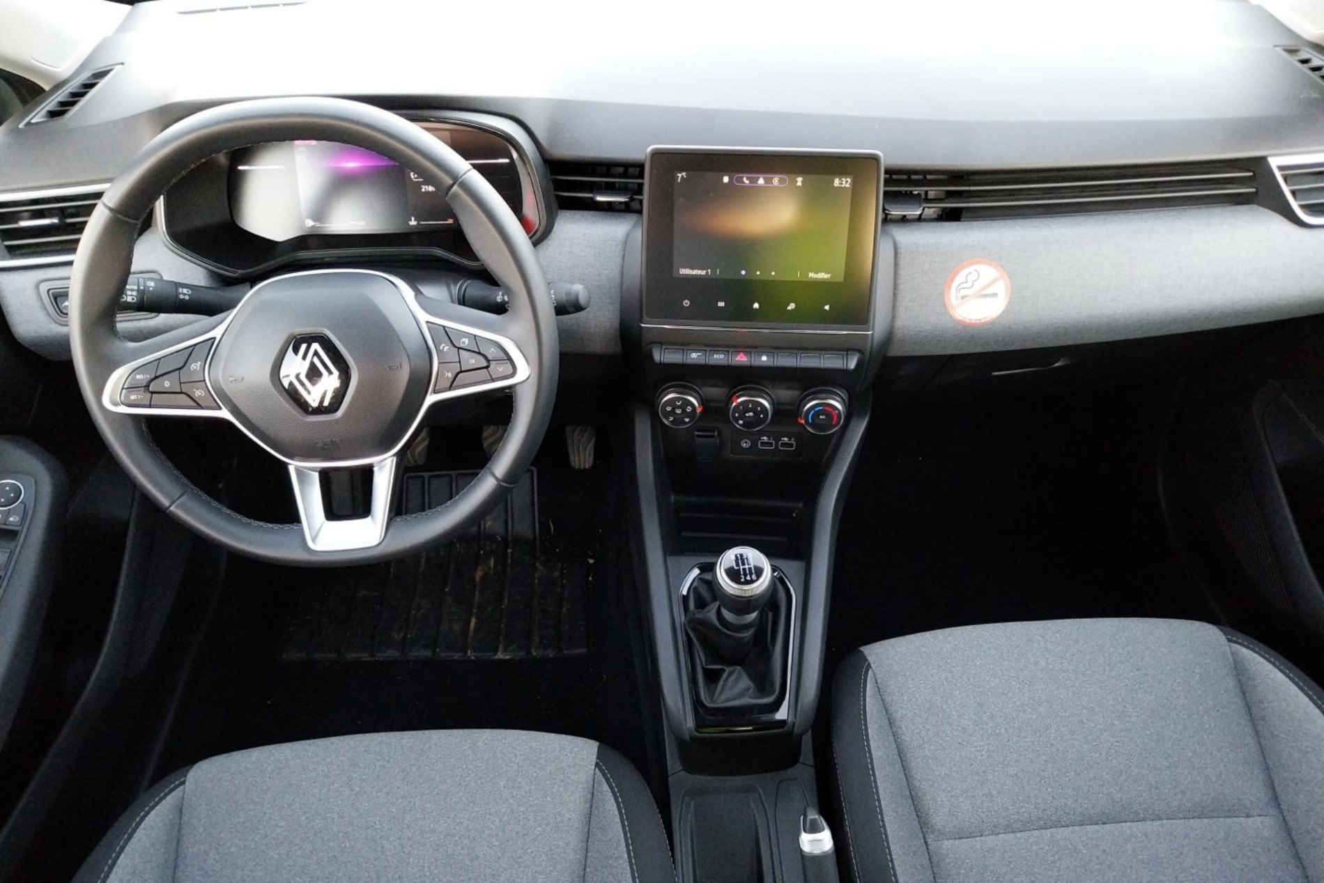 Vente en ligne Renault Clio 5 Clio TCe 90 au prix de 15 990 €