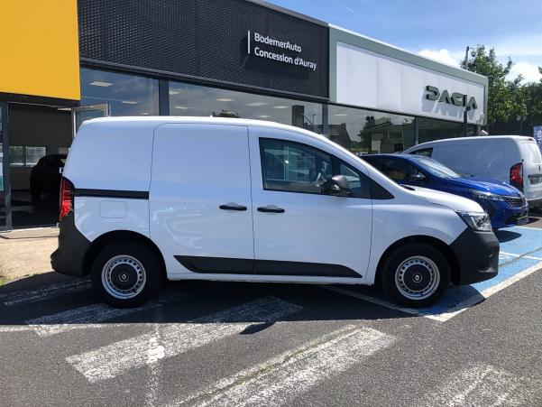 Vente en ligne Renault Kangoo Van  BLUE DCI 95 au prix de 19 390 €