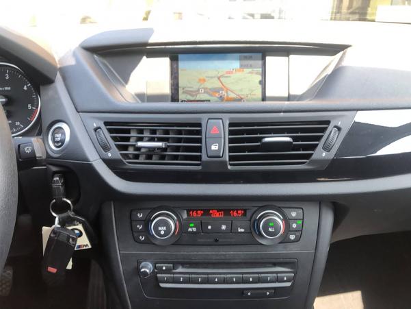 Vente en ligne Bmw X1 X1 sDrive 18d 143 ch au prix de 14 870 €