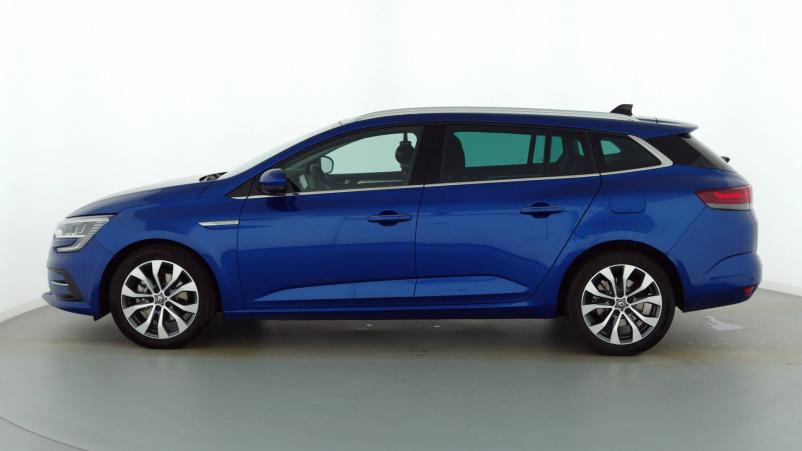 Vente en ligne Renault Megane 4 Estate  E-Tech plug-in hybrid 160 au prix de 26 490 €