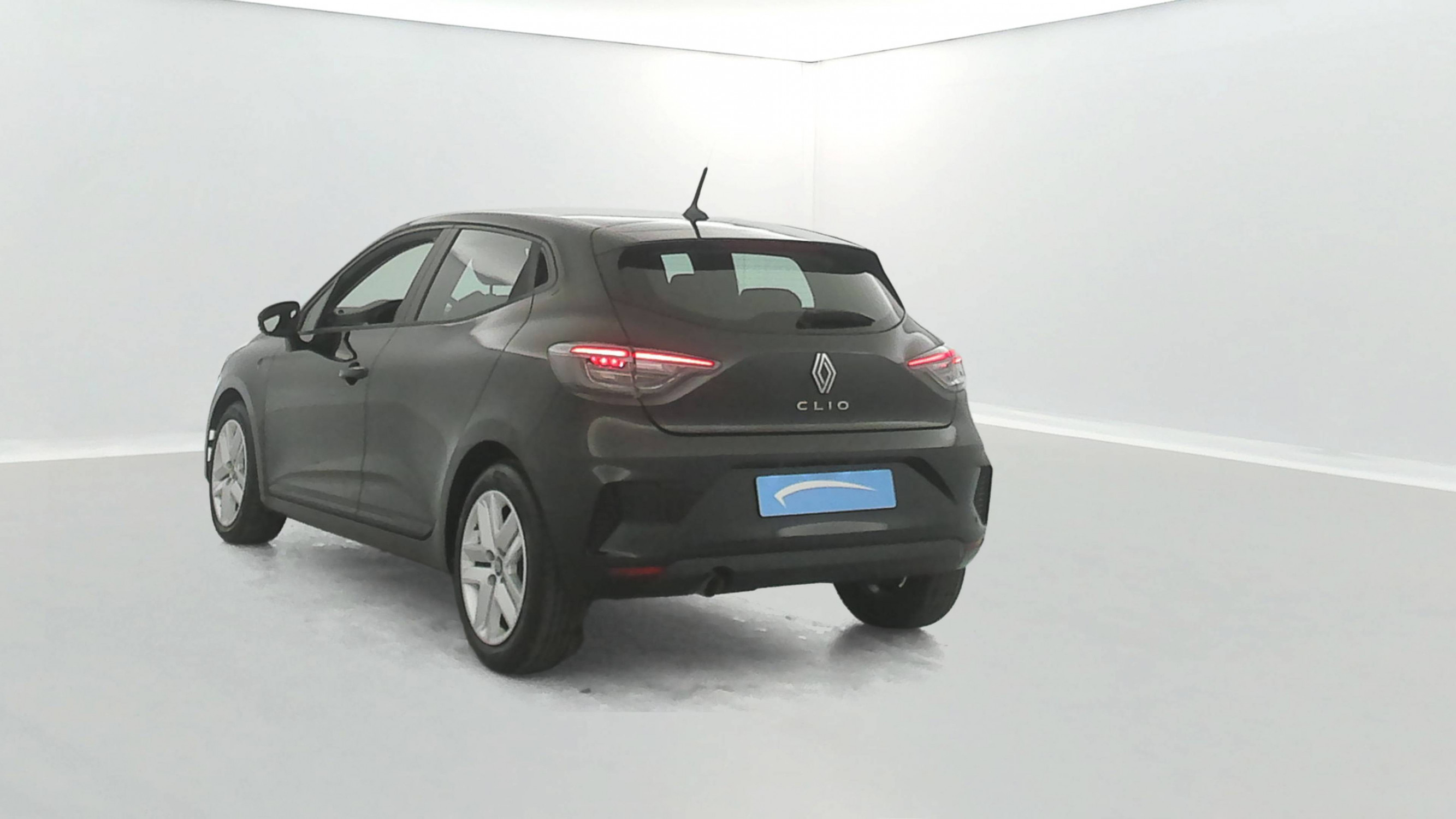 Vente en ligne Renault Clio 5 Clio TCe 90 au prix de 15 990 €