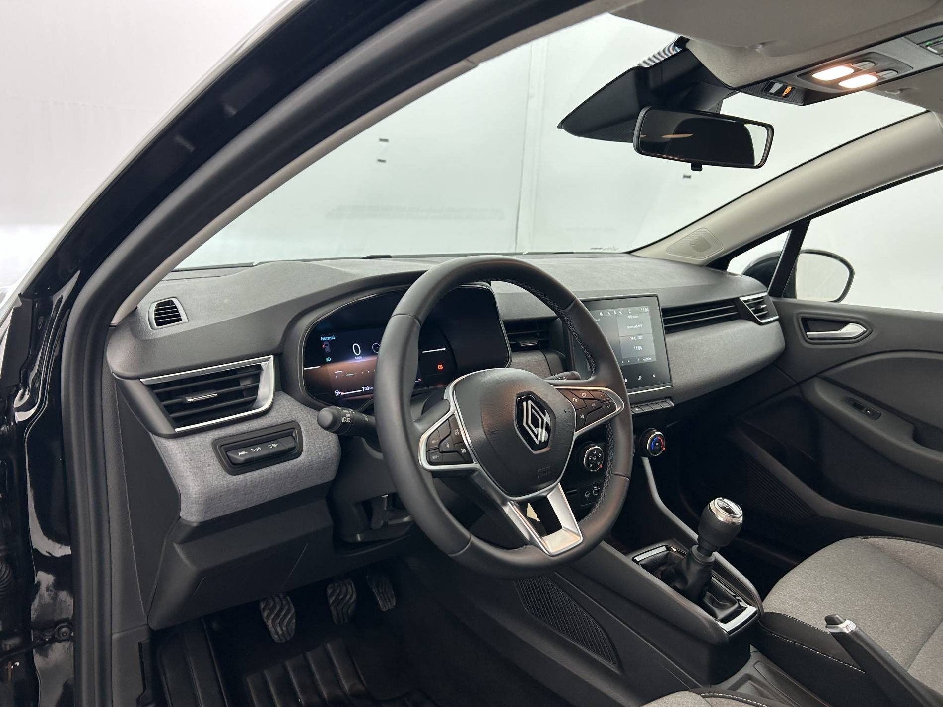 Vente en ligne Renault Clio 5 Clio TCe 90 au prix de 15 490 €