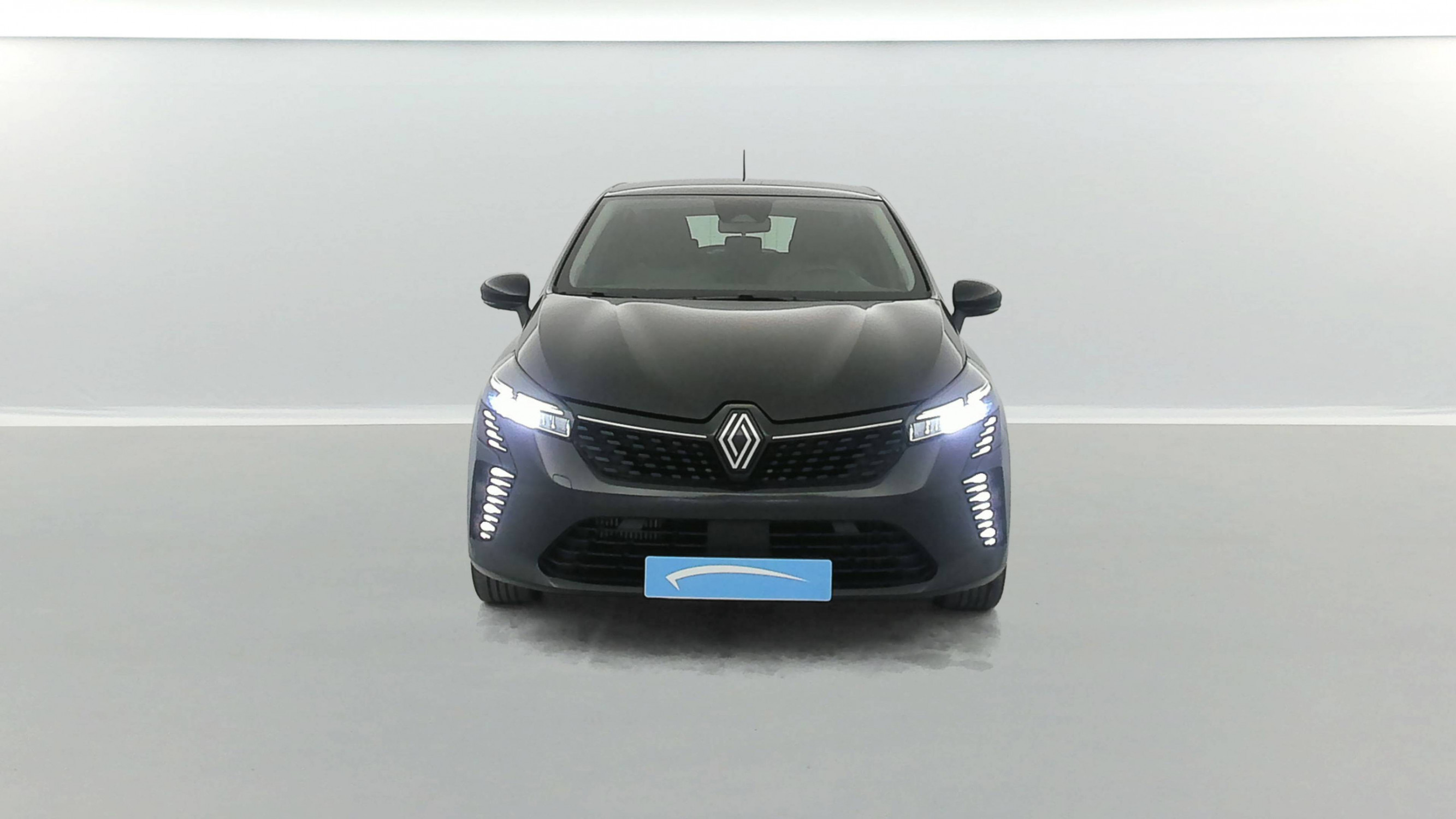 Vente en ligne Renault Clio 5 Clio TCe 90 au prix de 15 490 €