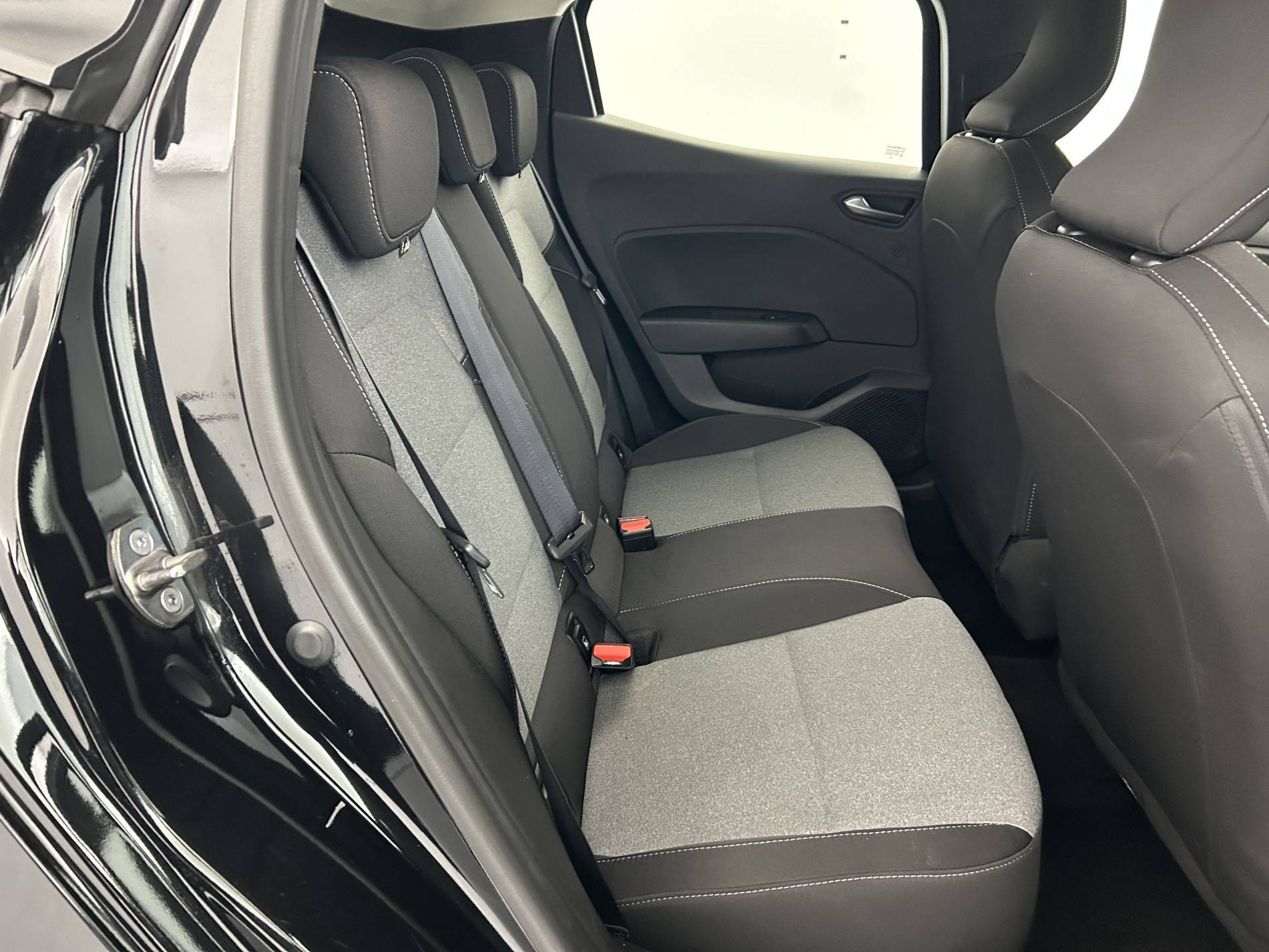 Vente en ligne Renault Clio 5 Clio TCe 90 au prix de 15 490 €