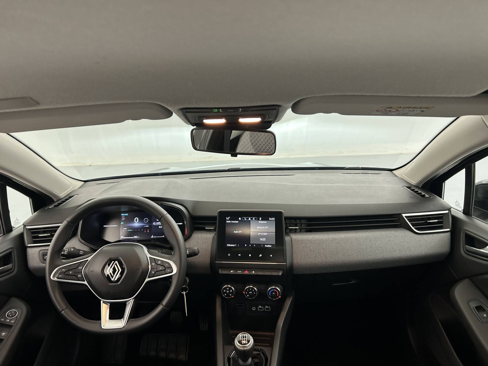 Vente en ligne Renault Clio 5 Clio TCe 90 au prix de 15 490 €