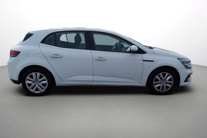 Vente en ligne Renault Megane 4 Mégane IV Berline Blue dCi 115 - 21N au prix de 18 490 €