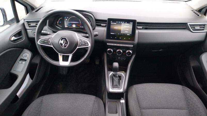 Vente en ligne Renault Clio 5 Clio E-Tech 140 - 21N au prix de 16 490 €