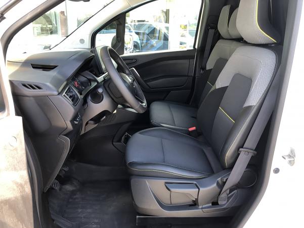 Vente en ligne Renault Kangoo Van  BLUE DCI 95 au prix de 19 390 €