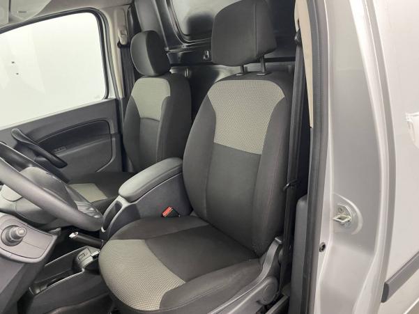 Vente en ligne Renault Kangoo Express  1.5 DCI 75 E6 au prix de 12 990 €