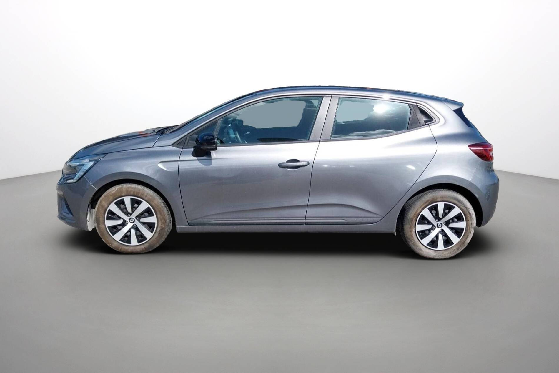 Vente en ligne Renault Clio 5 Clio TCe 90 au prix de 14 490 €