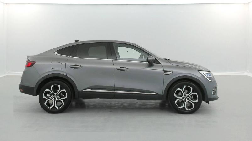 Vente en ligne Renault Arkana  E-Tech 145 - 21B au prix de 21 490 €