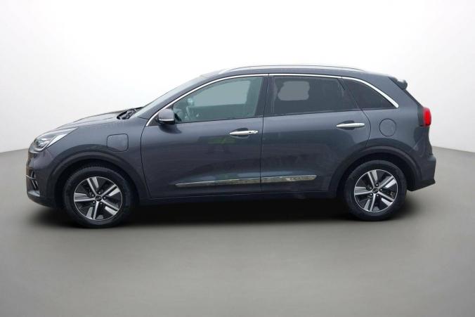 Vente en ligne Kia Niro  1.6 GDi Hybride Rechargeable 141 ch DCT6 au prix de 20 990 €