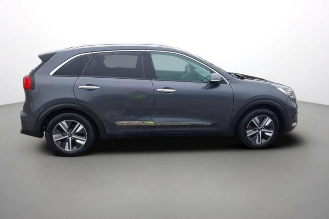 Vente en ligne Kia Niro  1.6 GDi Hybride Rechargeable 141 ch DCT6 au prix de 20 990 €