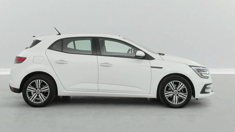 Vente en ligne Renault Megane 4  Blue dCi 115 au prix de 17 990 €