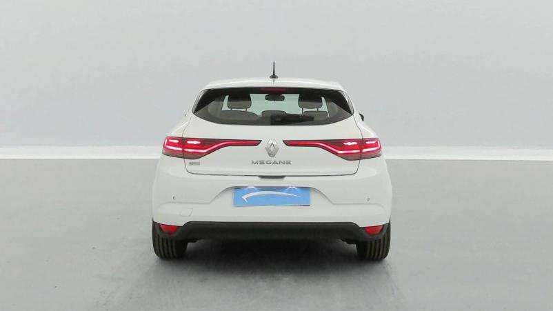 Vente en ligne Renault Megane 4  Blue dCi 115 au prix de 17 990 €