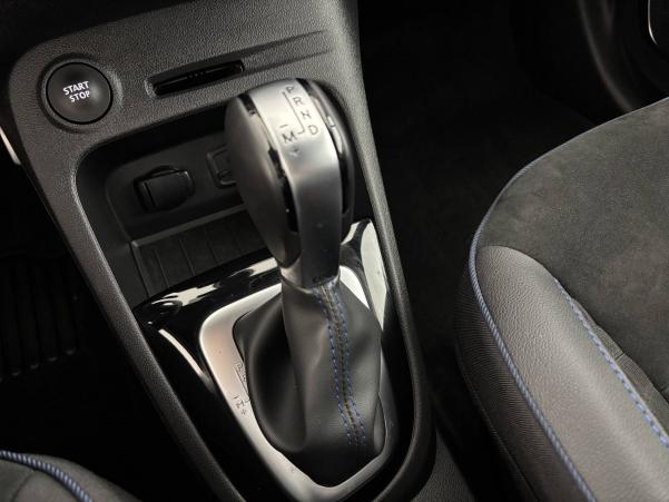 Vente en ligne Renault Captur  TCe 150 Energy EDC au prix de 15 490 €