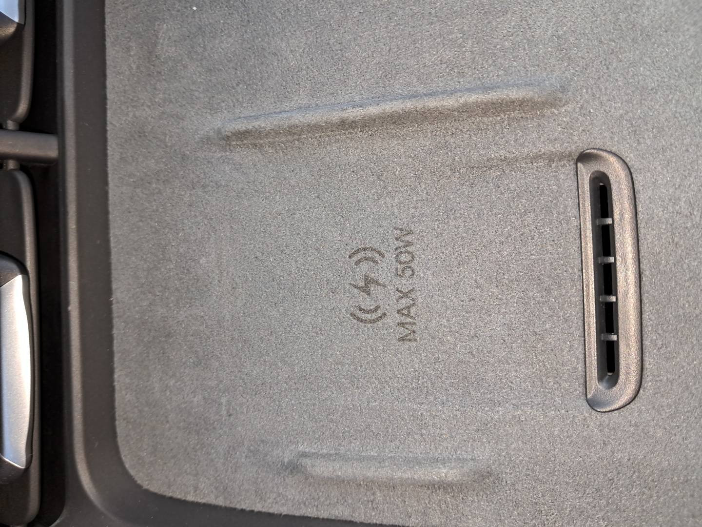 Vente en ligne Byd Seal 6 DM-i Touring  1.5l DM-i 156 kW PHEV au prix de 38 890 €