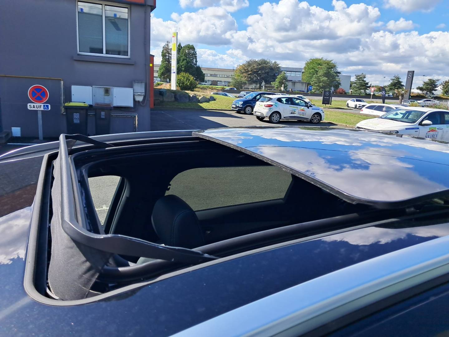 Vente en ligne Byd Seal 6 DM-i Touring  1.5l DM-i 156 kW PHEV au prix de 38 890 €