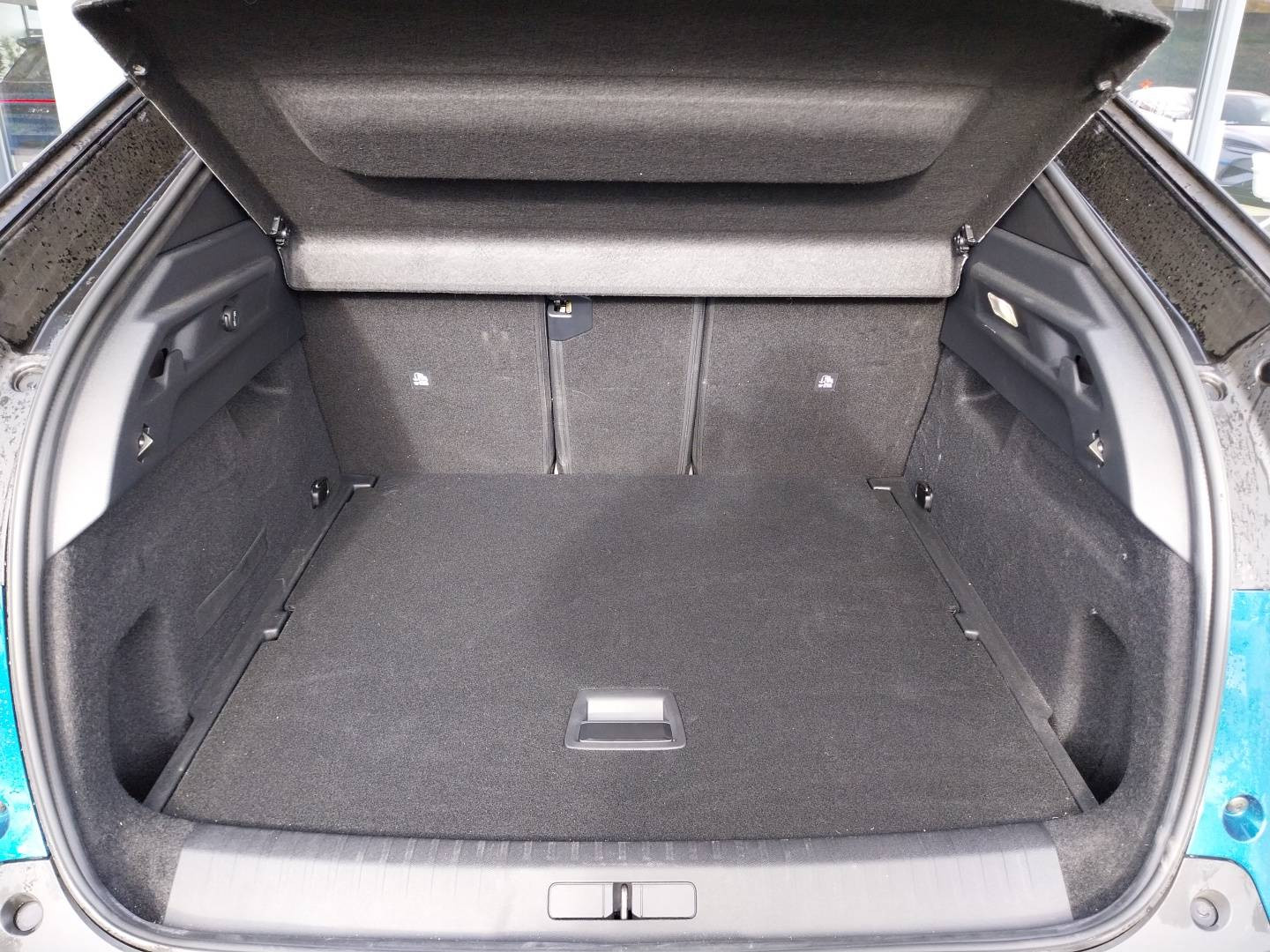 Vente en ligne Peugeot 3008  Hybrid 136 e-DCS6 au prix de 30 990 €