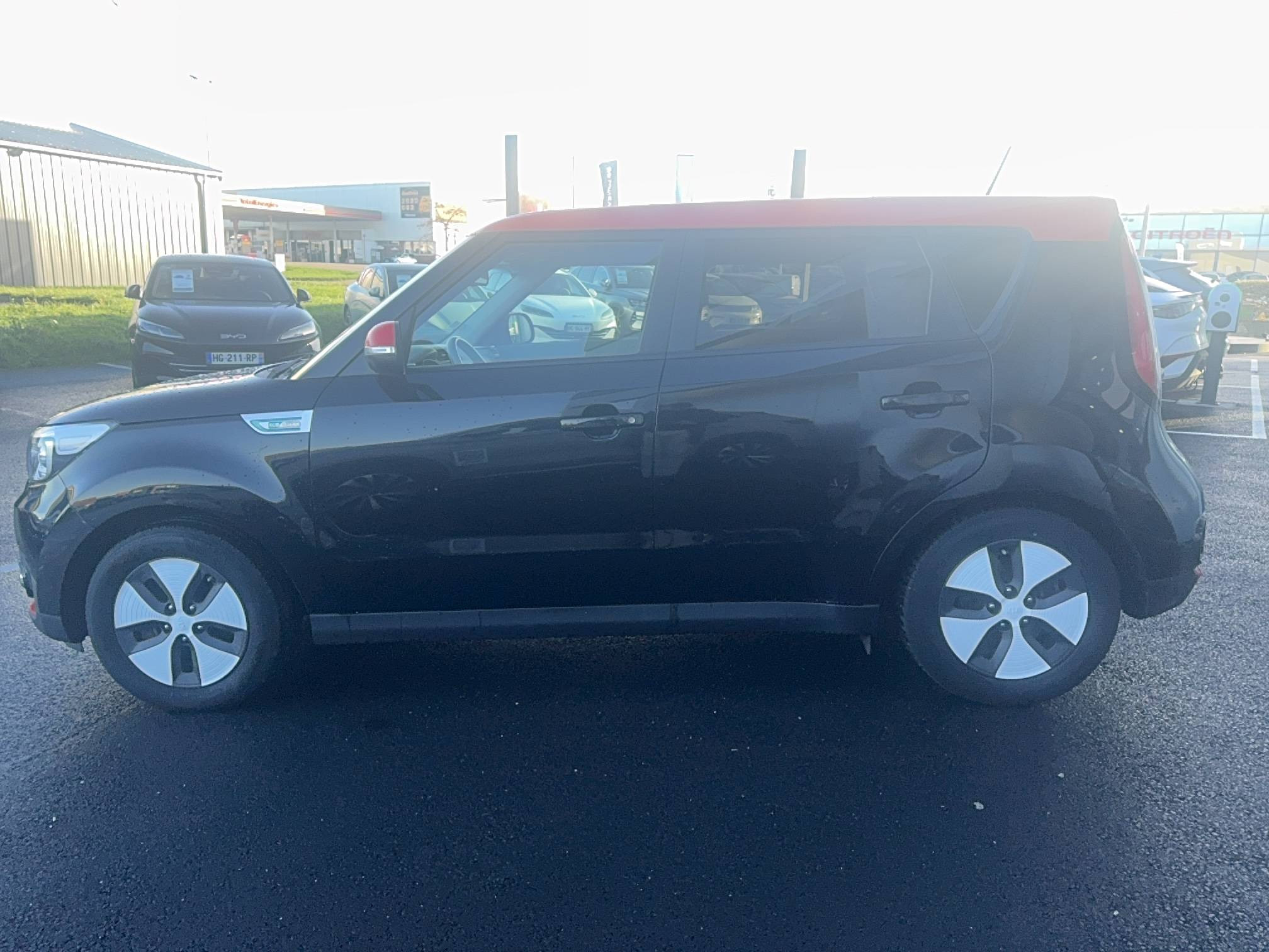 Vente en ligne Kia e-Soul Soul EV Electrique 110 ch au prix de 6 990 €