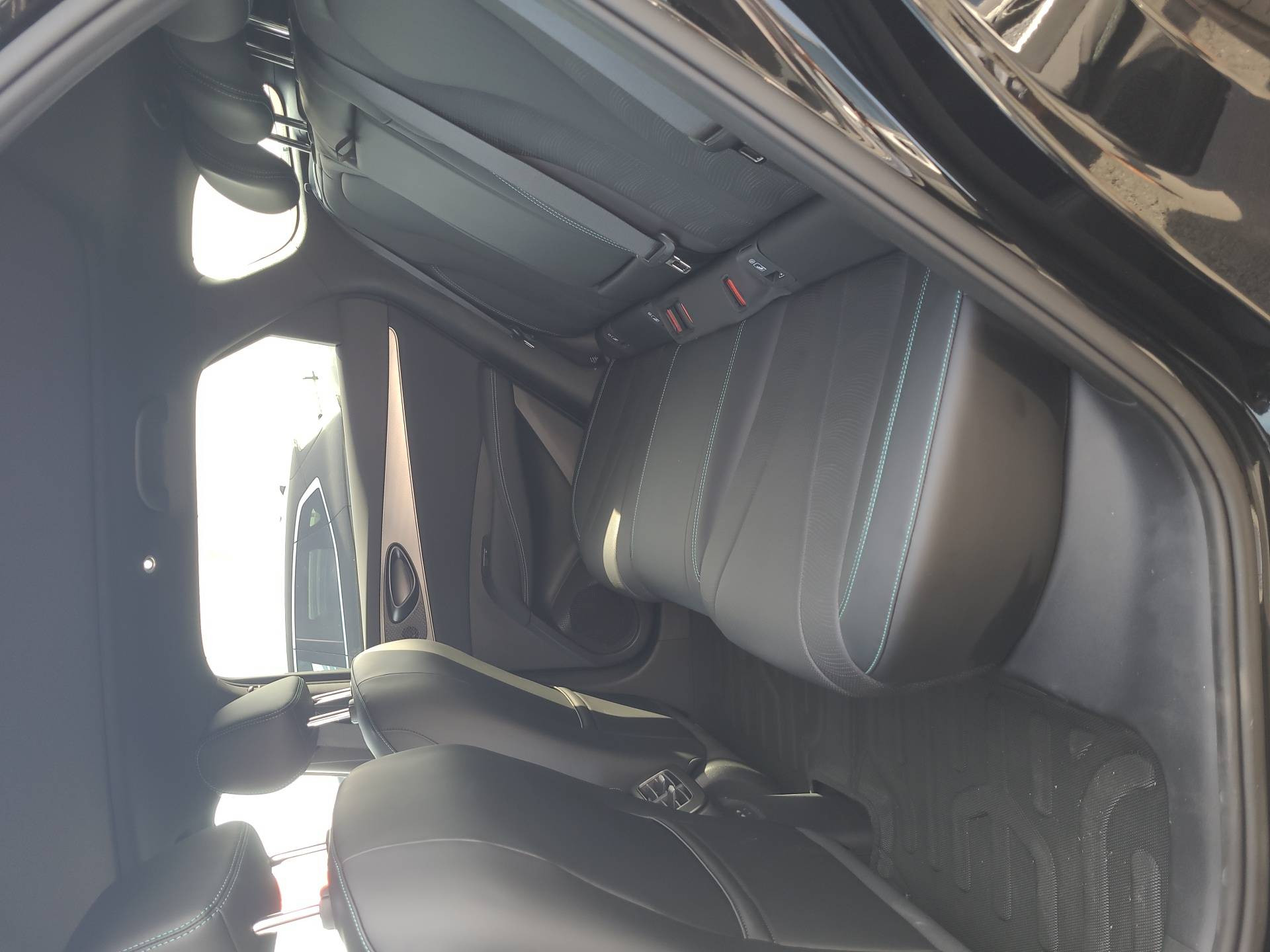 Vente en ligne Byd Seal 6 DM-i Touring  1.5l DM-i 156 kW PHEV au prix de 39 990 €