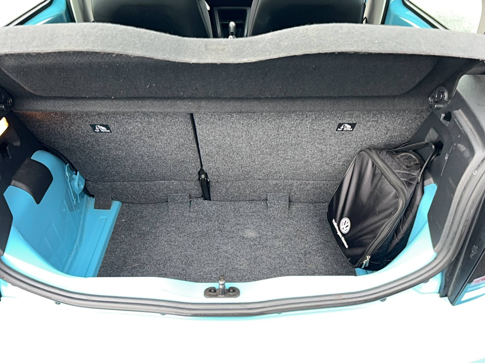 Vente en ligne Volkswagen E-Up  Electrique au prix de 9 990 €