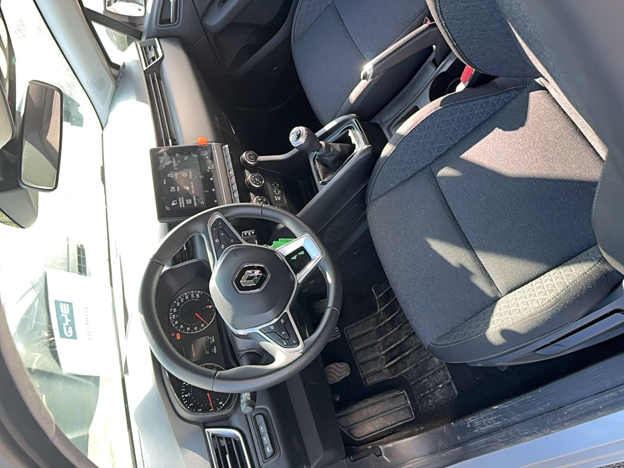 Vente en ligne Renault Clio 5 Clio TCe 90 au prix de 15 990 €