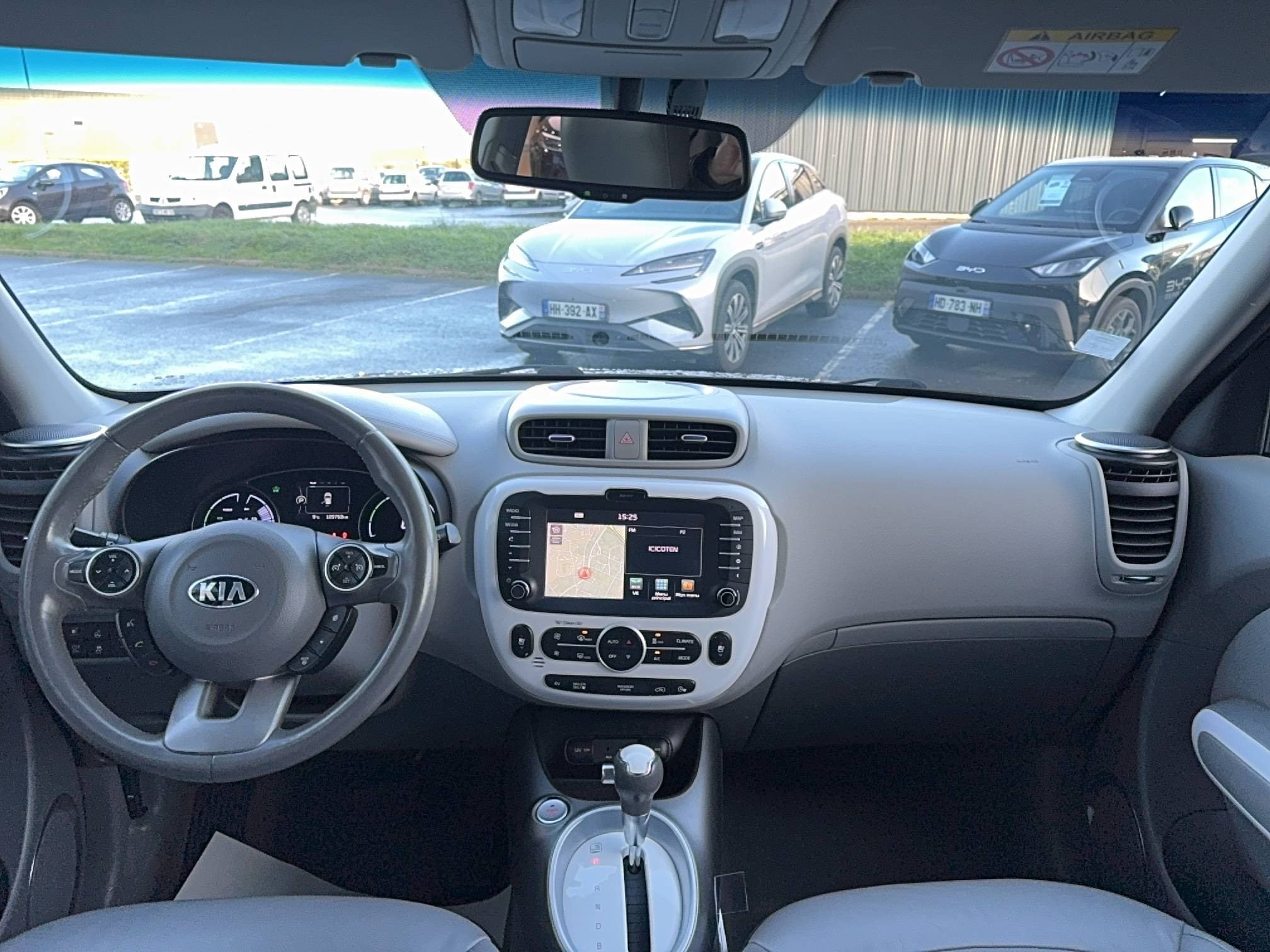 Vente en ligne Kia e-Soul Soul EV Electrique 110 ch au prix de 6 990 €