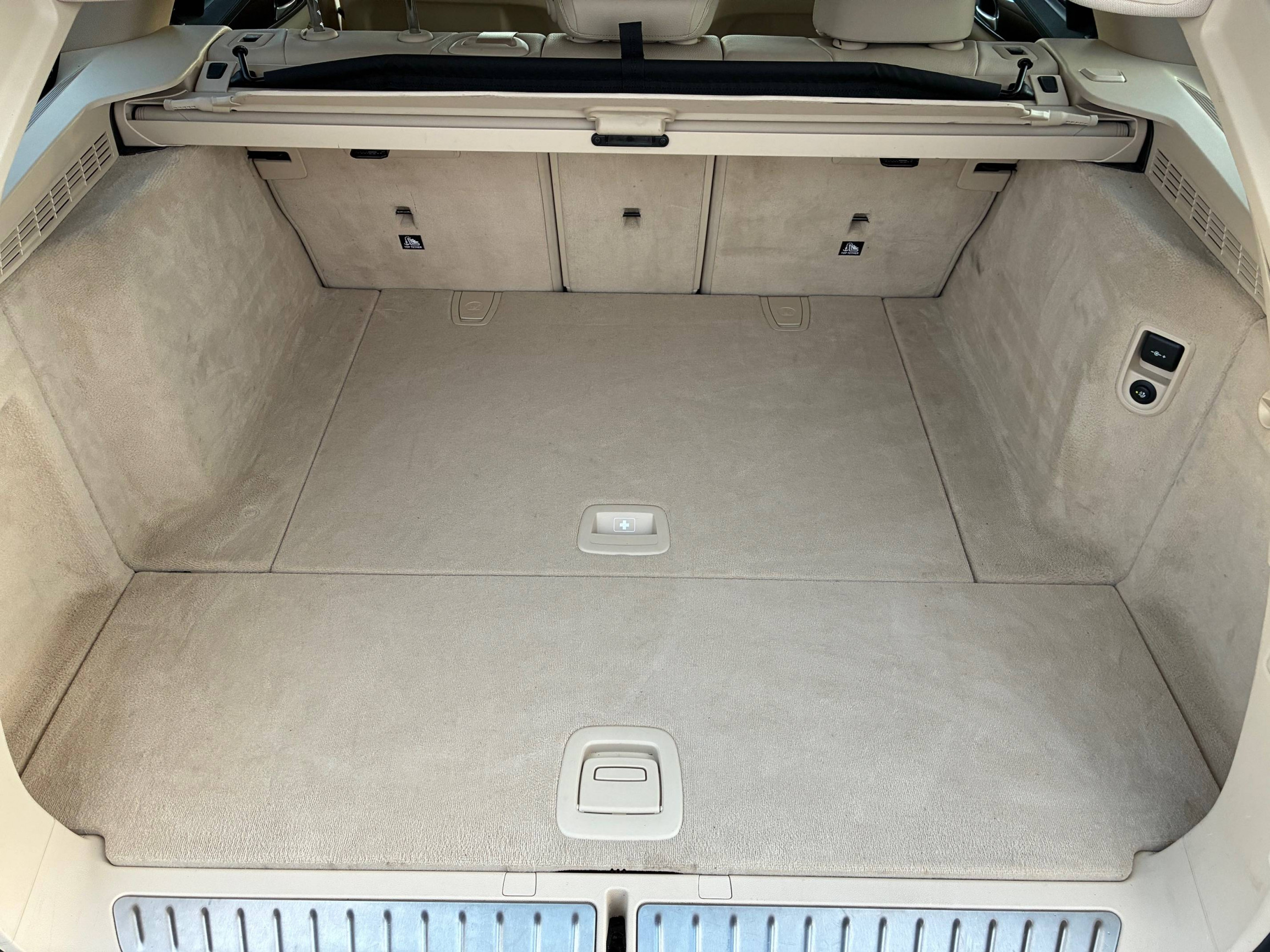 Vente en ligne Bmw Série 5 Touring 530d xDrive 265 ch BVA8 au prix de 29 990 €