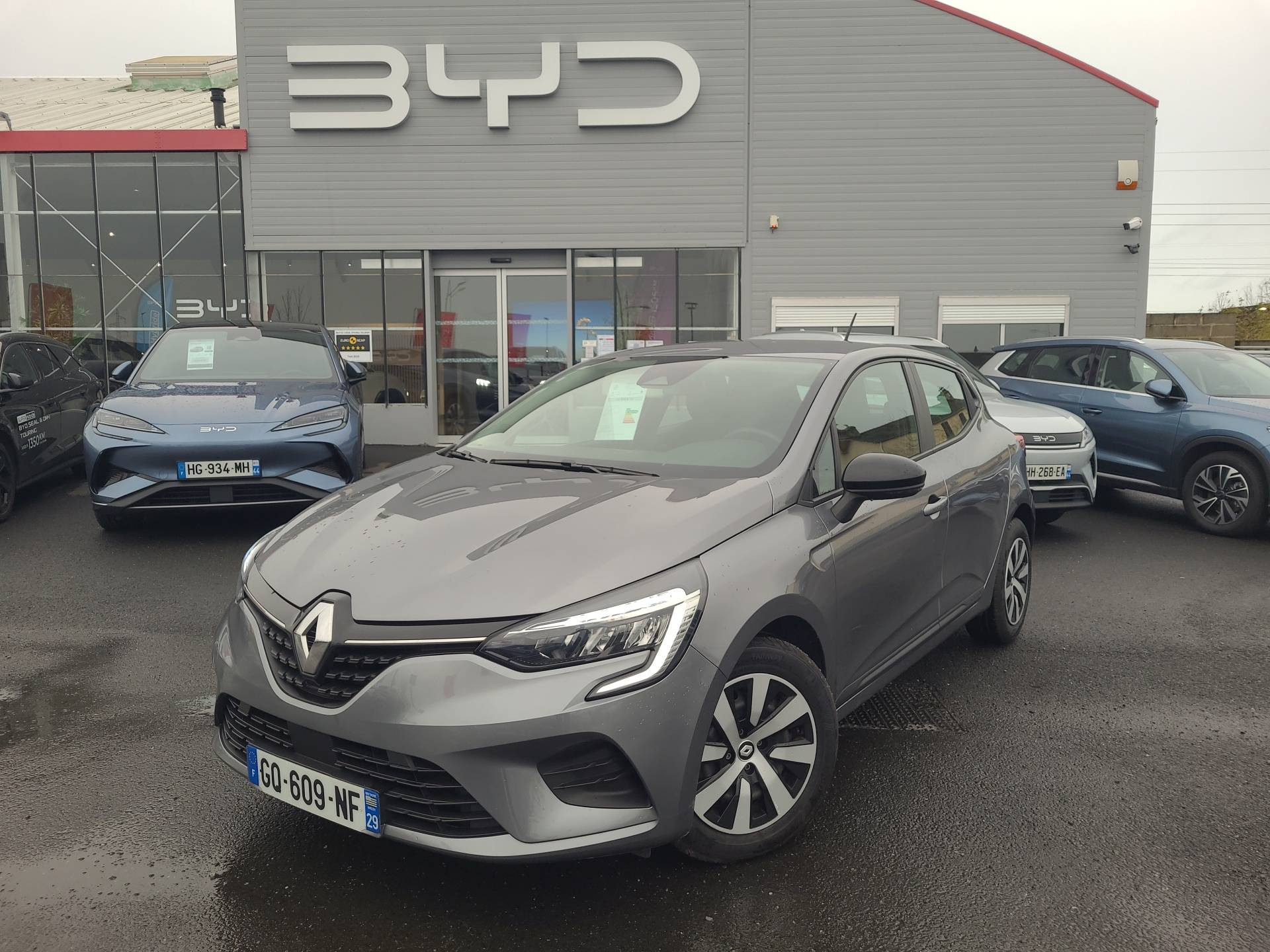 Renault Clio 5 Clio TCe 90 occasion de 2023 en vente à Nantes