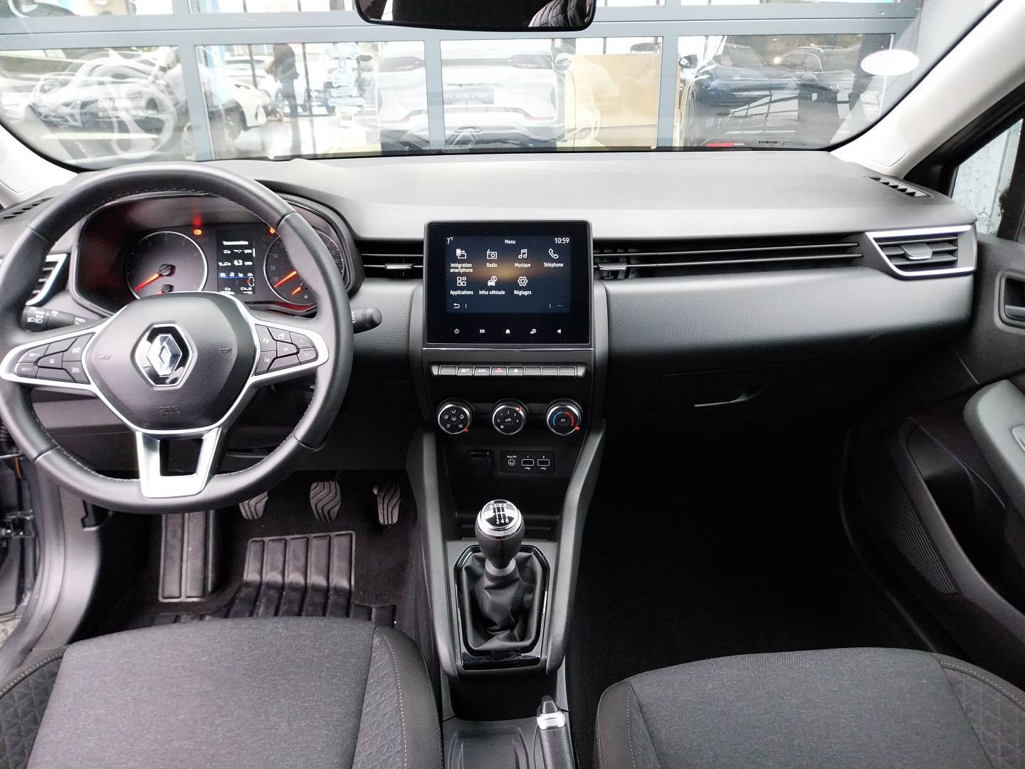 Vente en ligne Renault Clio 5 Clio TCe 90 au prix de 13 790 €