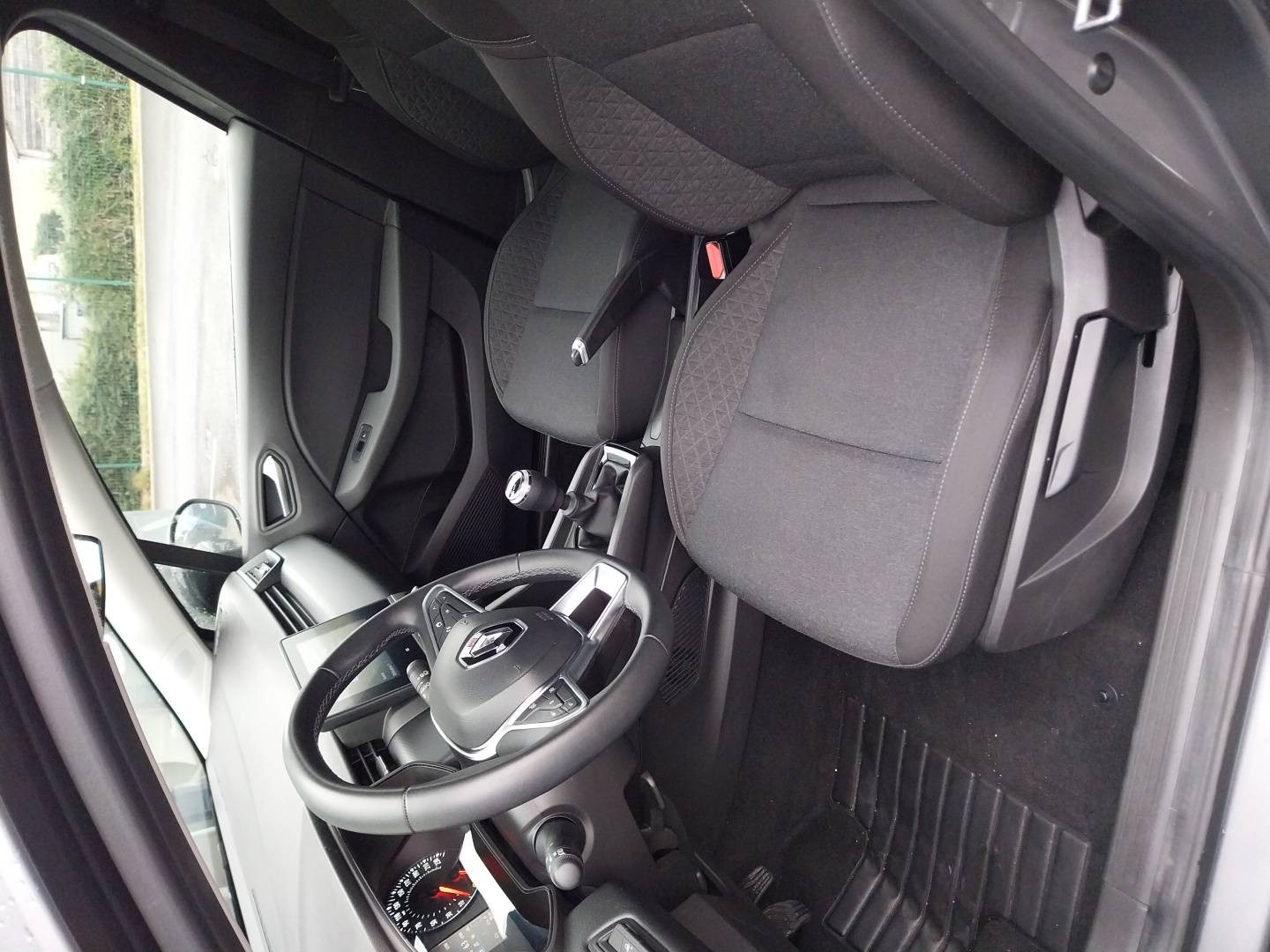 Vente en ligne Renault Clio 5 Clio TCe 90 au prix de 13 790 €